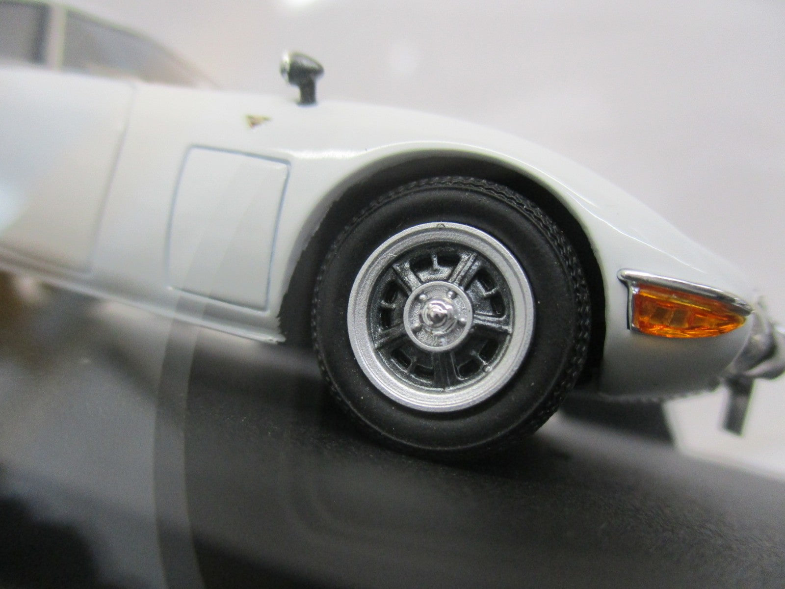 1/43 トヨタ 2000GT MF10 後期型(ホワイト) スケールカー