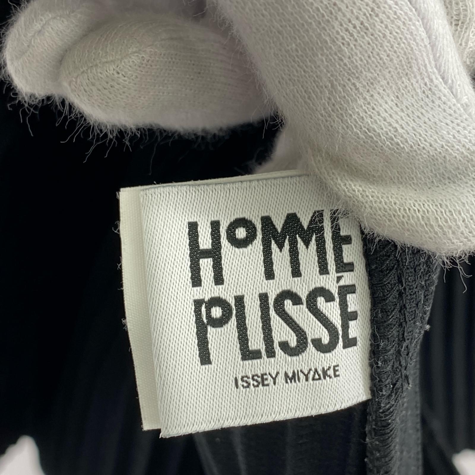 半袖シャツ HOMME PLISSE MONTHLY COLOR JULY ブラック