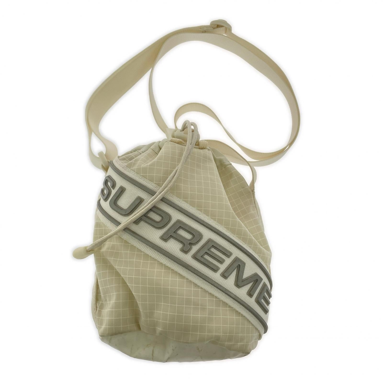 ショルダーバッグ small cinch pouch 白 ホワイト