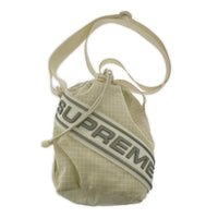 ショルダーバッグ small cinch pouch 白 ホワイト