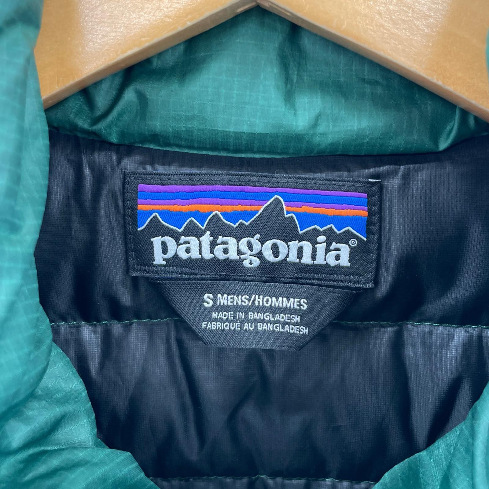 ダウンジャケット patagonia ダウンセーター 84674FA14 緑 (S) S