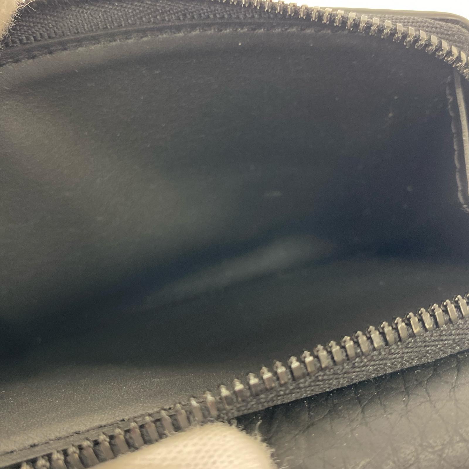 LV ポルトフォイユ パイロット モノグラムトリヨン M82556