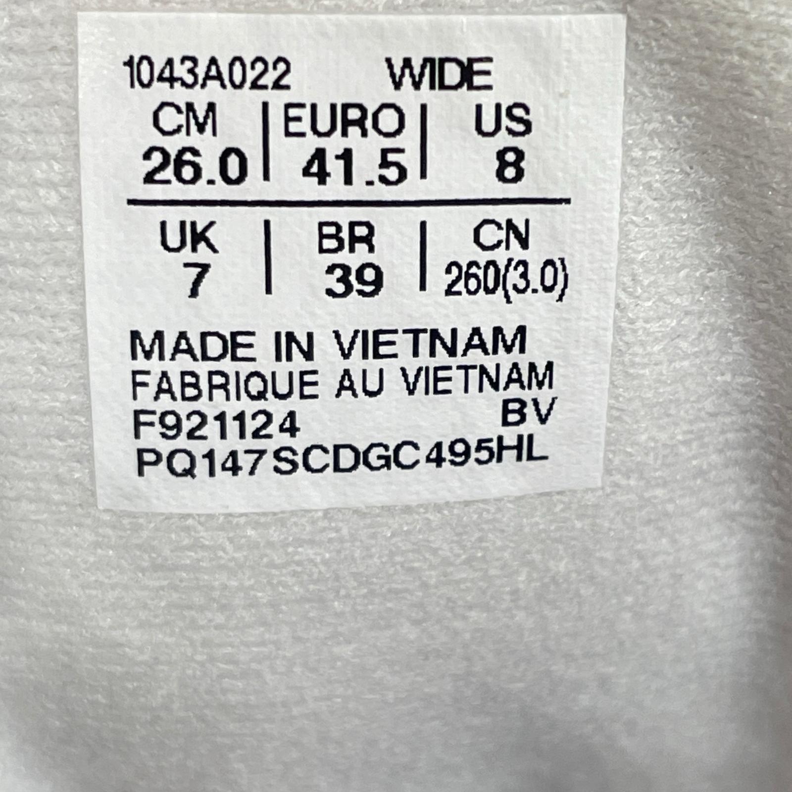 シューズ 1043A022-101 PRESIGELYTE 5 OC WIDE 26cm (US8 UK7 1/2 EU42) ホワイト