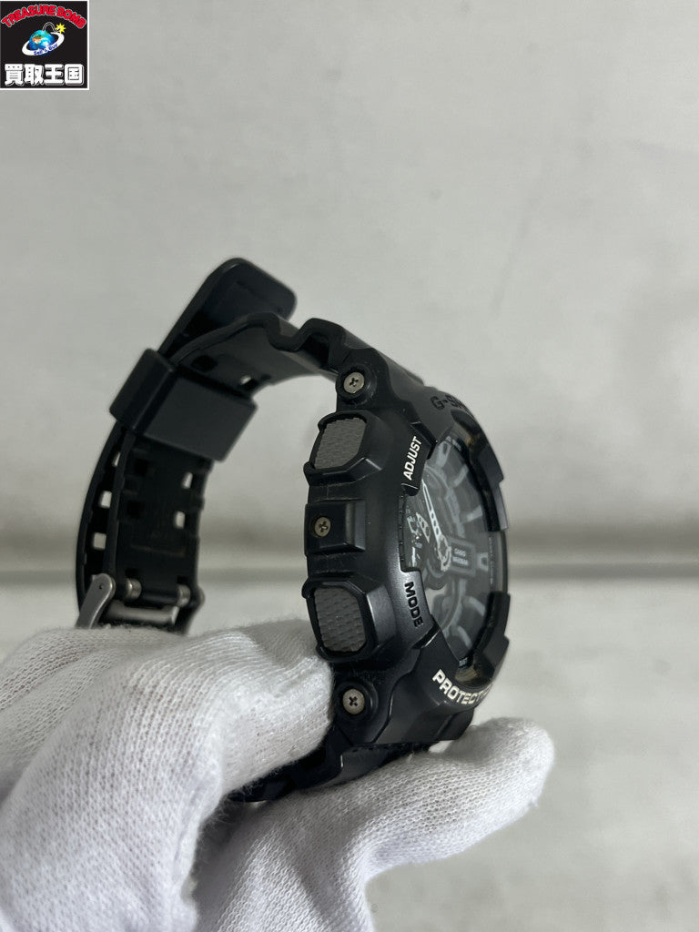 腕時計 GA-110C-1A ハイパーカラーズ クオーツ