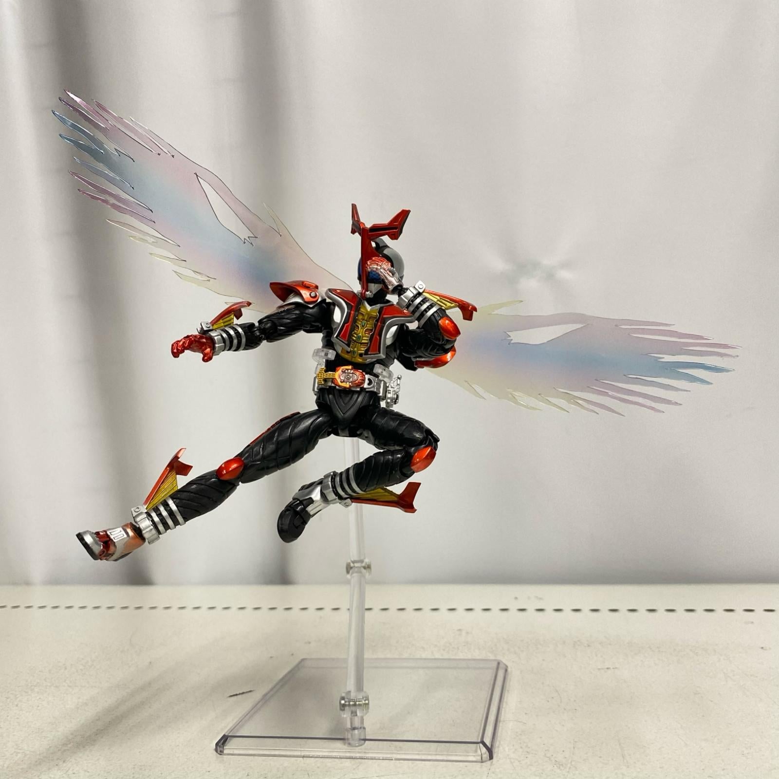 S.H.Figuarts 仮面ライダーカブト ハイパーフォーム フィギュア/グッズ