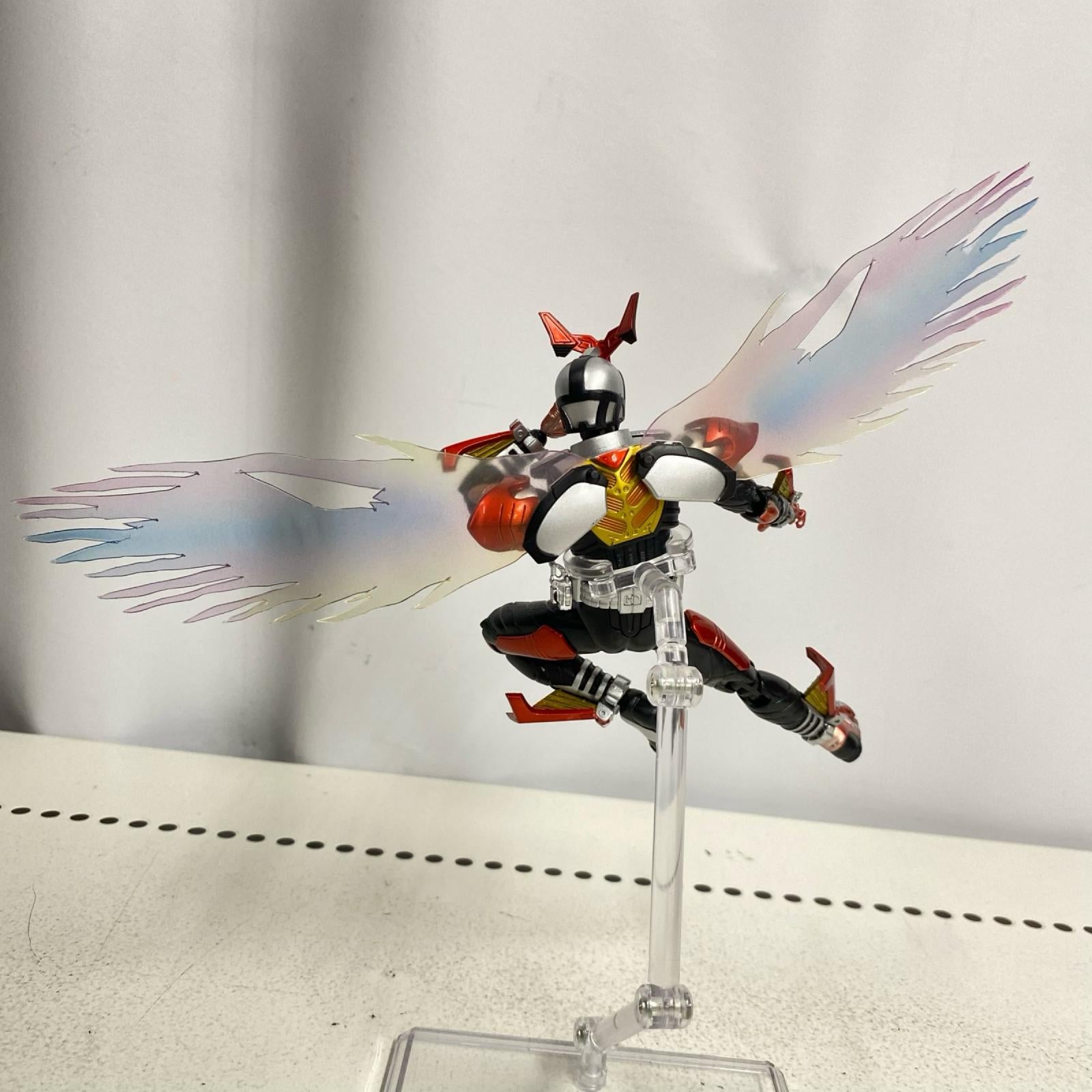 S.H.Figuarts 仮面ライダーカブト ハイパーフォーム フィギュア/グッズ