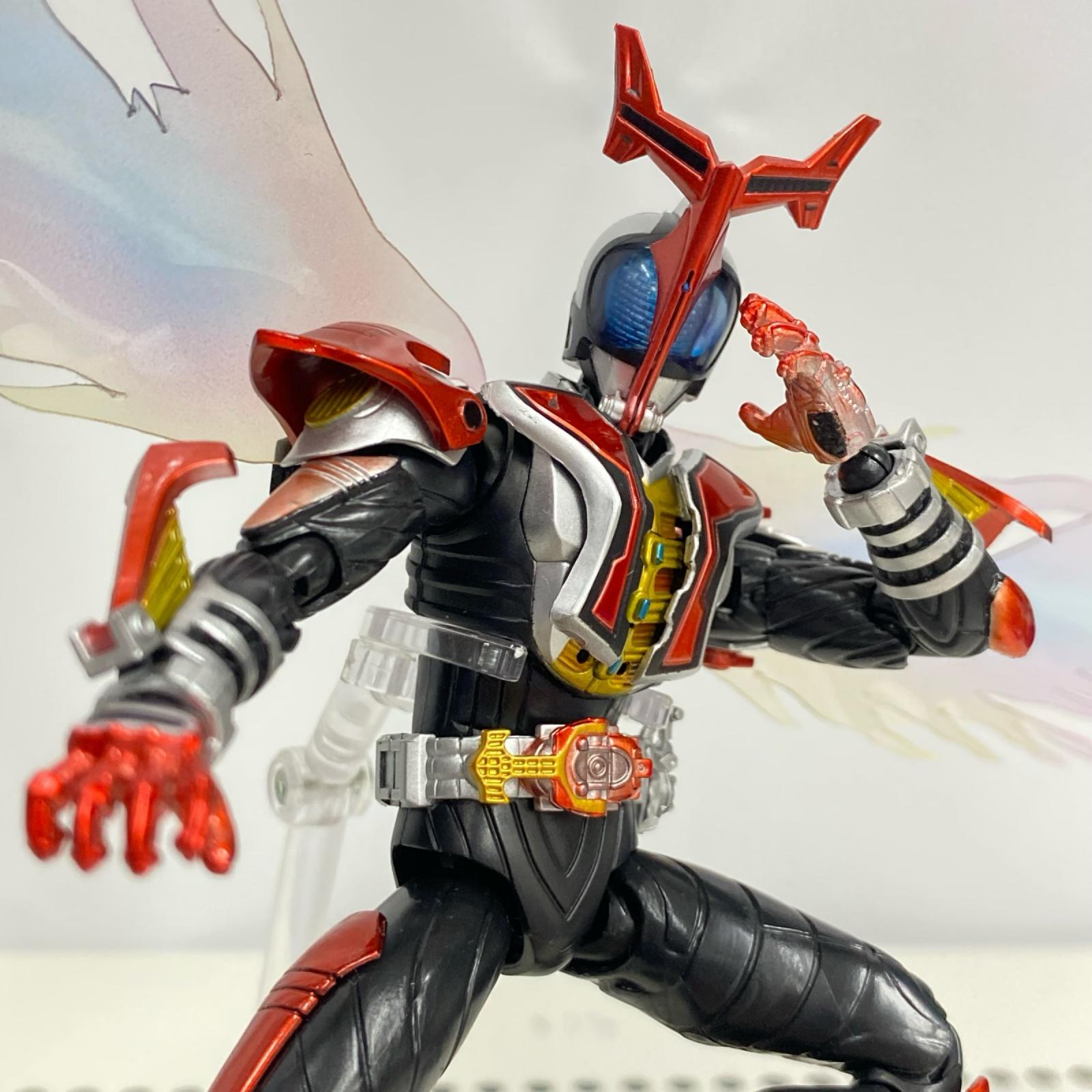 S.H.Figuarts 仮面ライダーカブト ハイパーフォーム フィギュア/グッズ