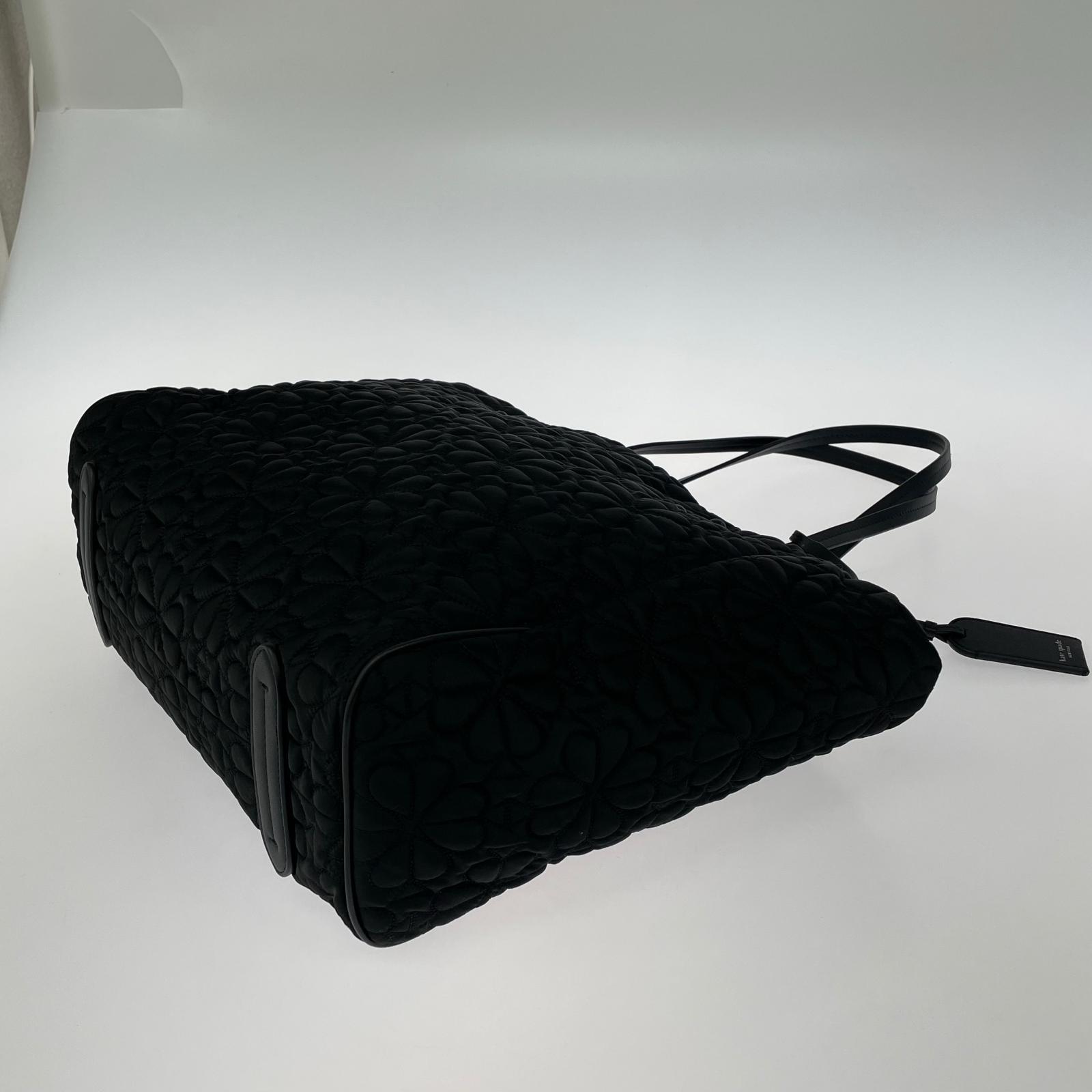 ハンドバッグ ティリーキルテットトート BLK KL194 ブラック