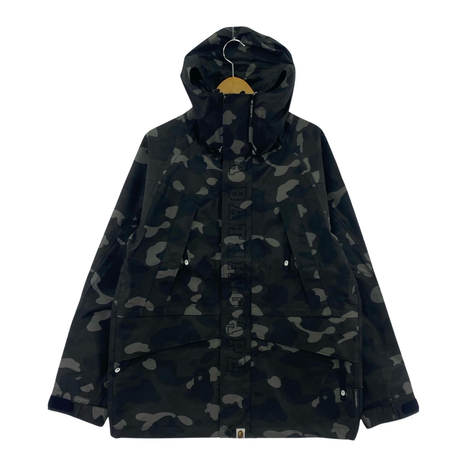 マウンテンパーカー GORE-TEX COLOR CAMO SNOWBOARD JACKET M 黒 M ブラック
