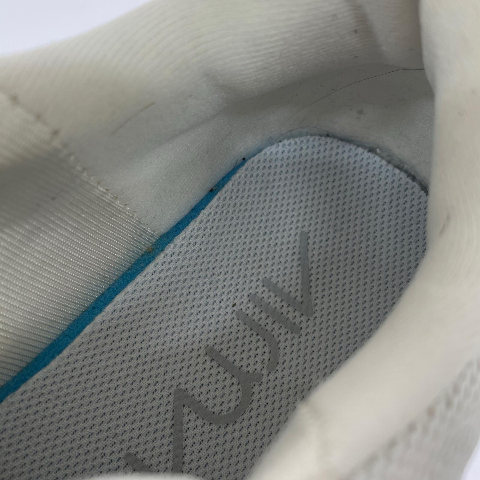 スニーカー AIR MAX 720 PURE PLATINUM AO2924-100 26cm (US8 UK7 1/2 EU42) ホワイト