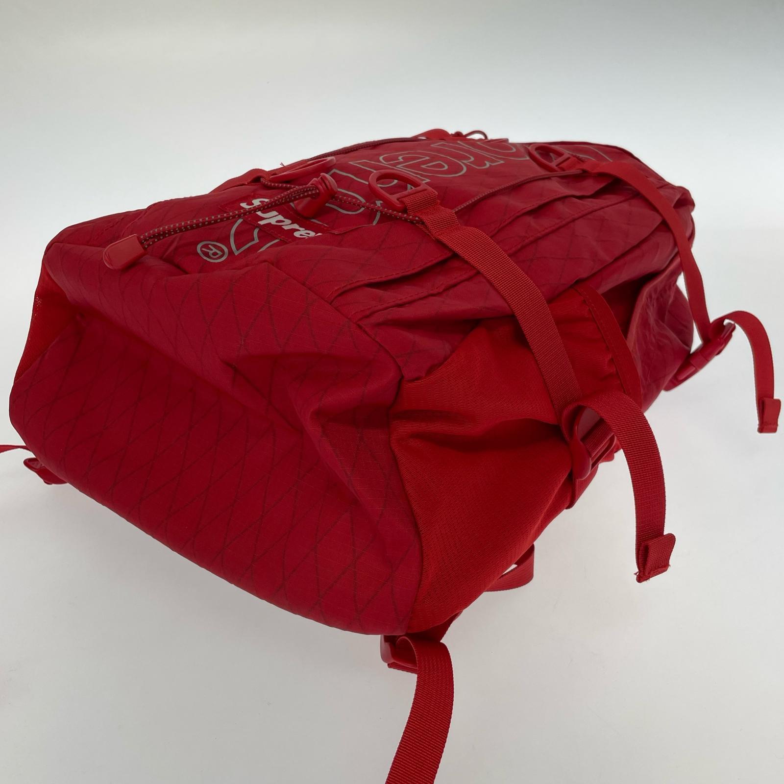 リュック・デイパック 18FW Backpack Red レッド