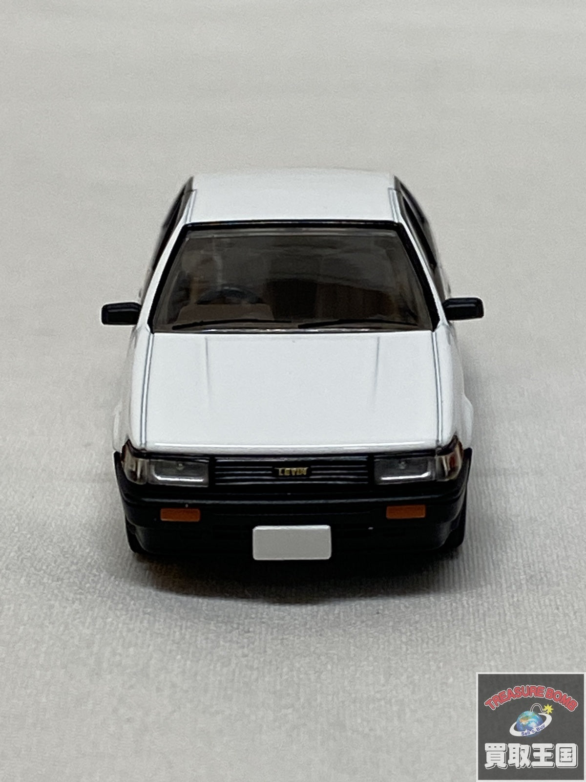 トヨタ カローラレビン 2ドア トミカ