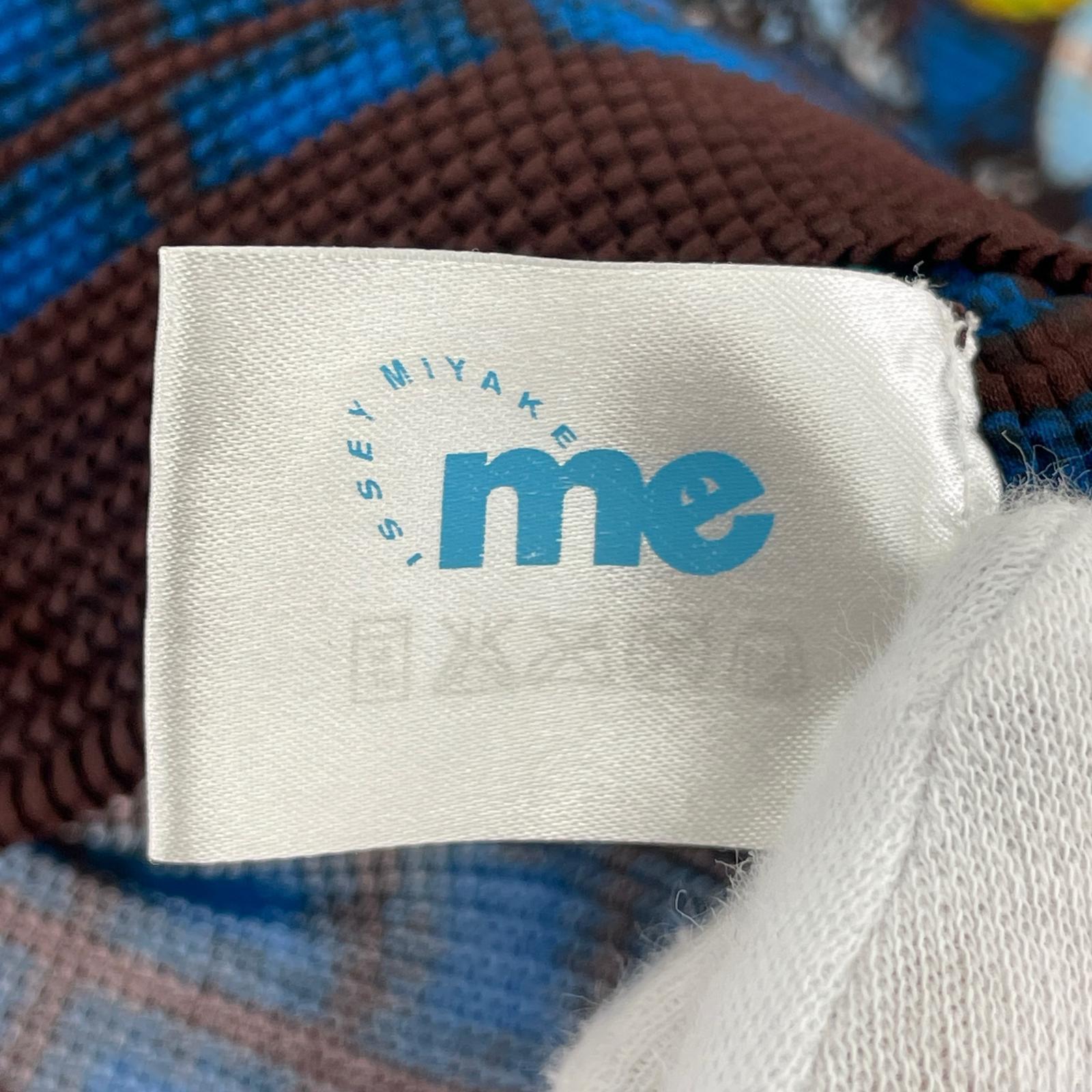 長袖Tシャツ me ハイネックプリーツカットソー 花柄 ブルー