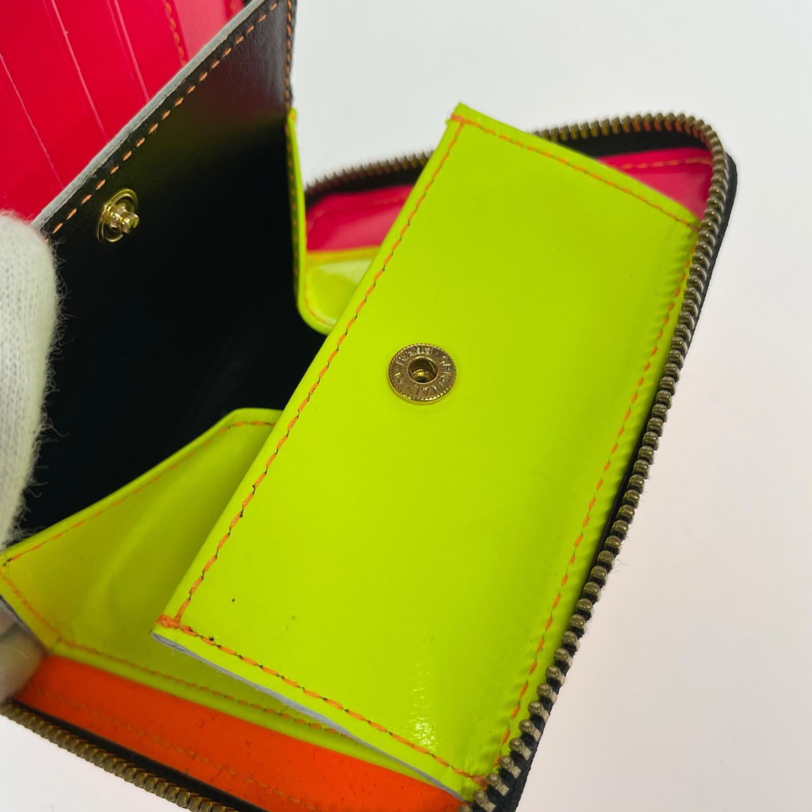 コンパクトウォレット SUPER FLUO WALLET LIGHT ORANGE オレンジ