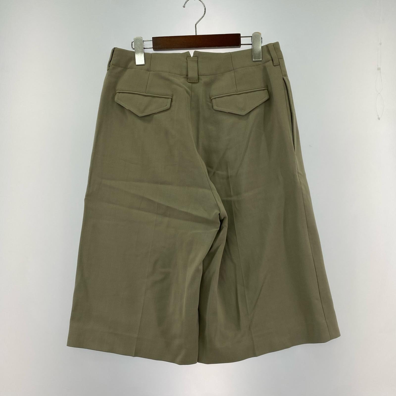 ショートパンツ Long Bermuda Shorts W36 ベージュ