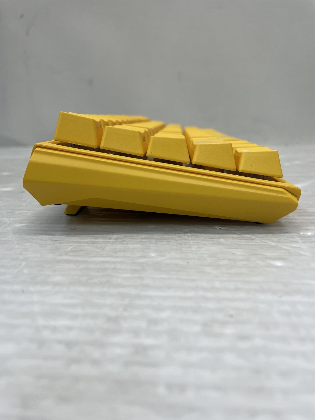 DUCKY ONE 3 mini 60% RGB 銀軸 イエロー フィギュア/グッズ