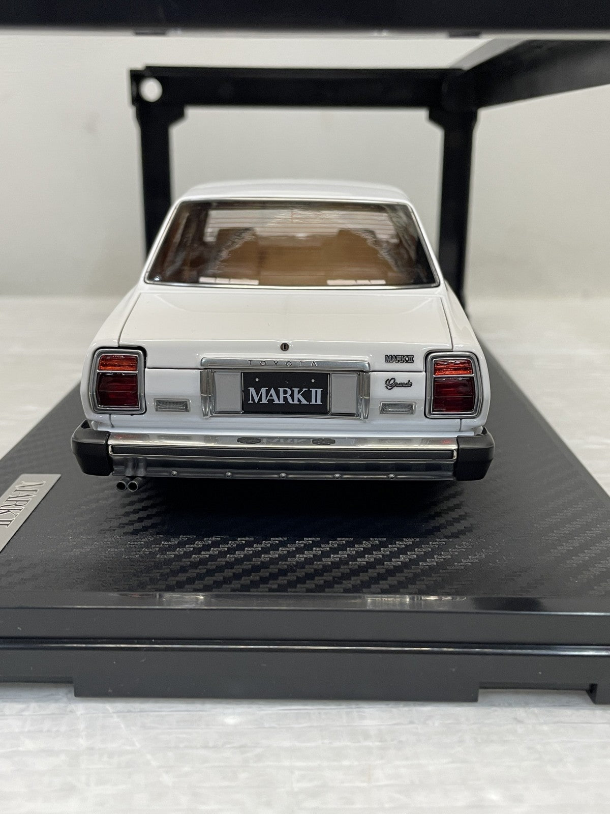 1/18 イグニッションモデル Toyota MarkII セダングランデ スケールカー