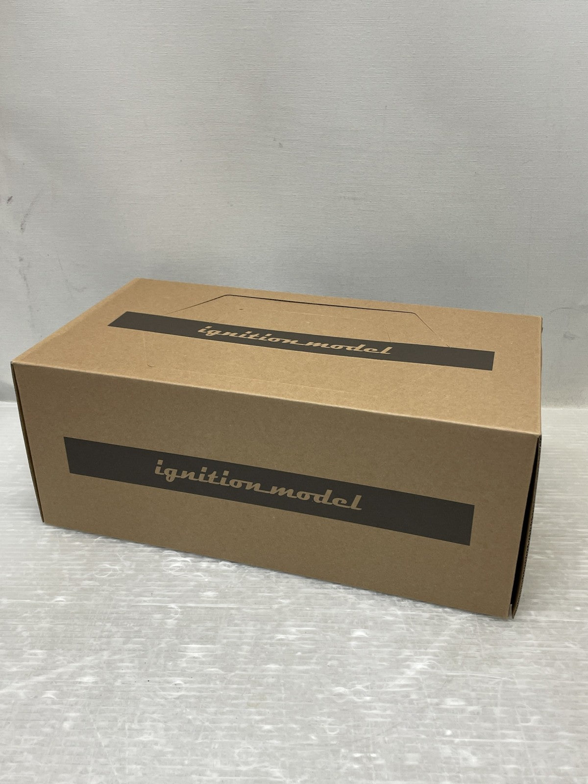 1/18 イグニッションモデル Toyota MarkII セダングランデ スケールカー
