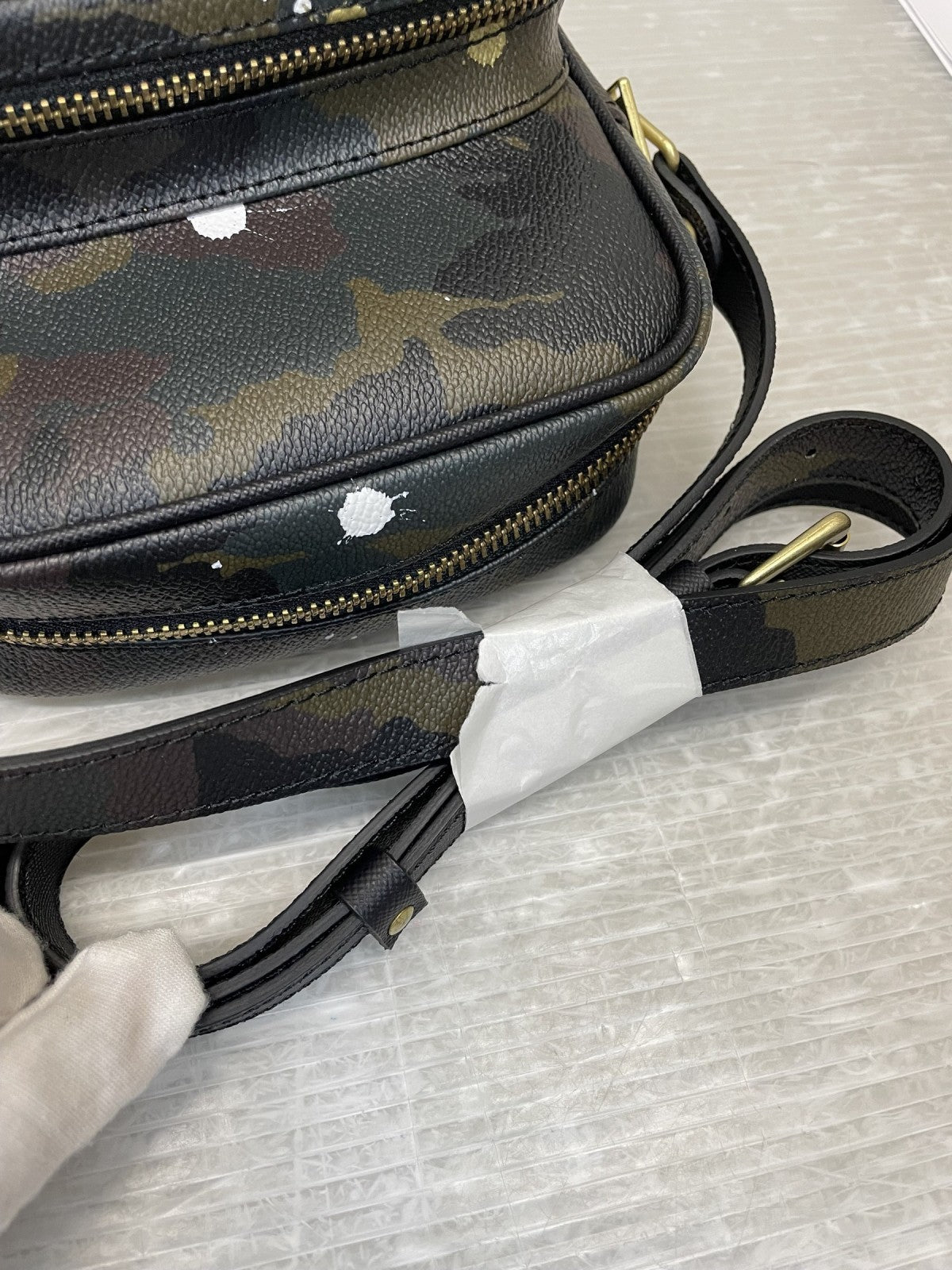 ショルダーバッグ