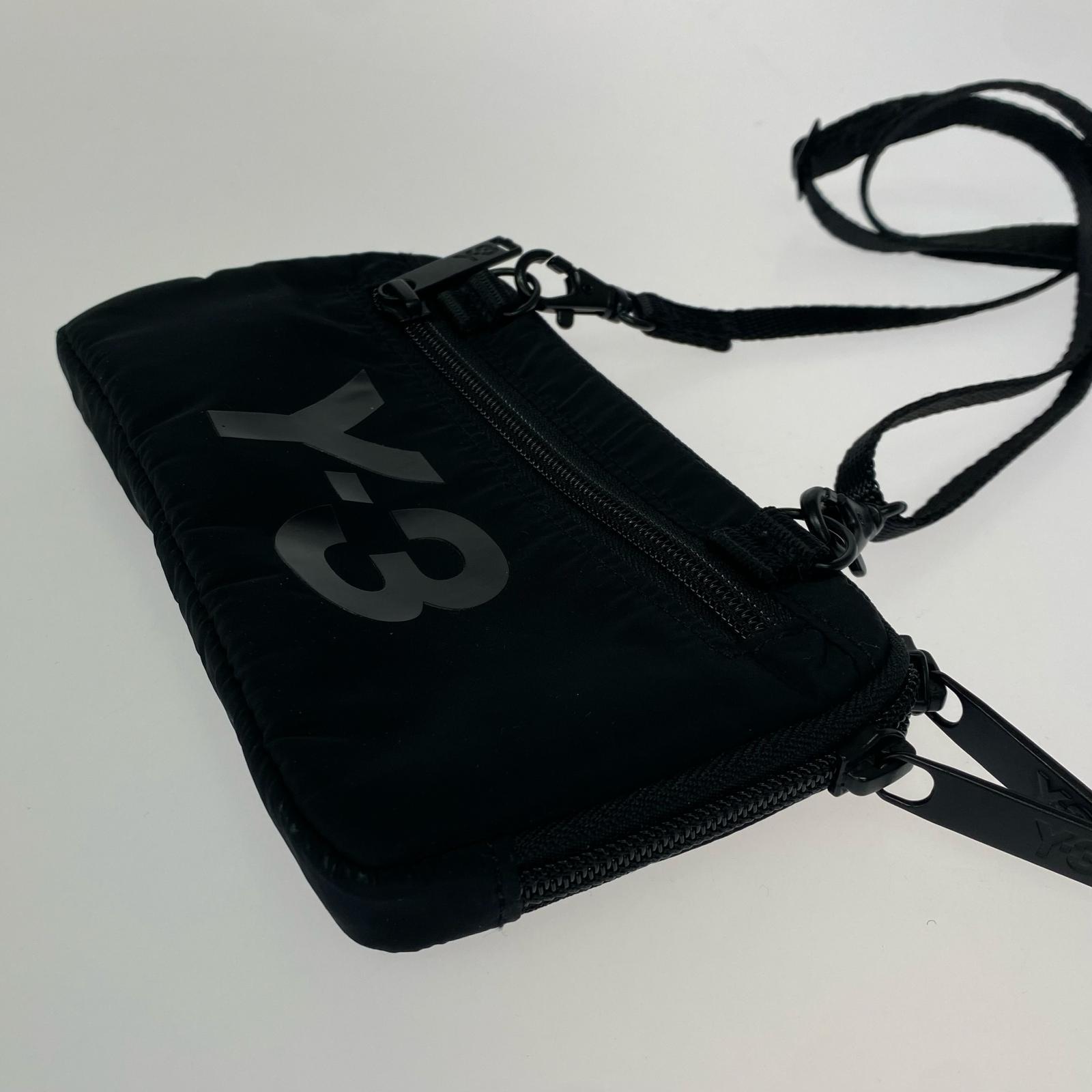 ショルダーバッグ CH2 GFX POUCH ブラック ブラック