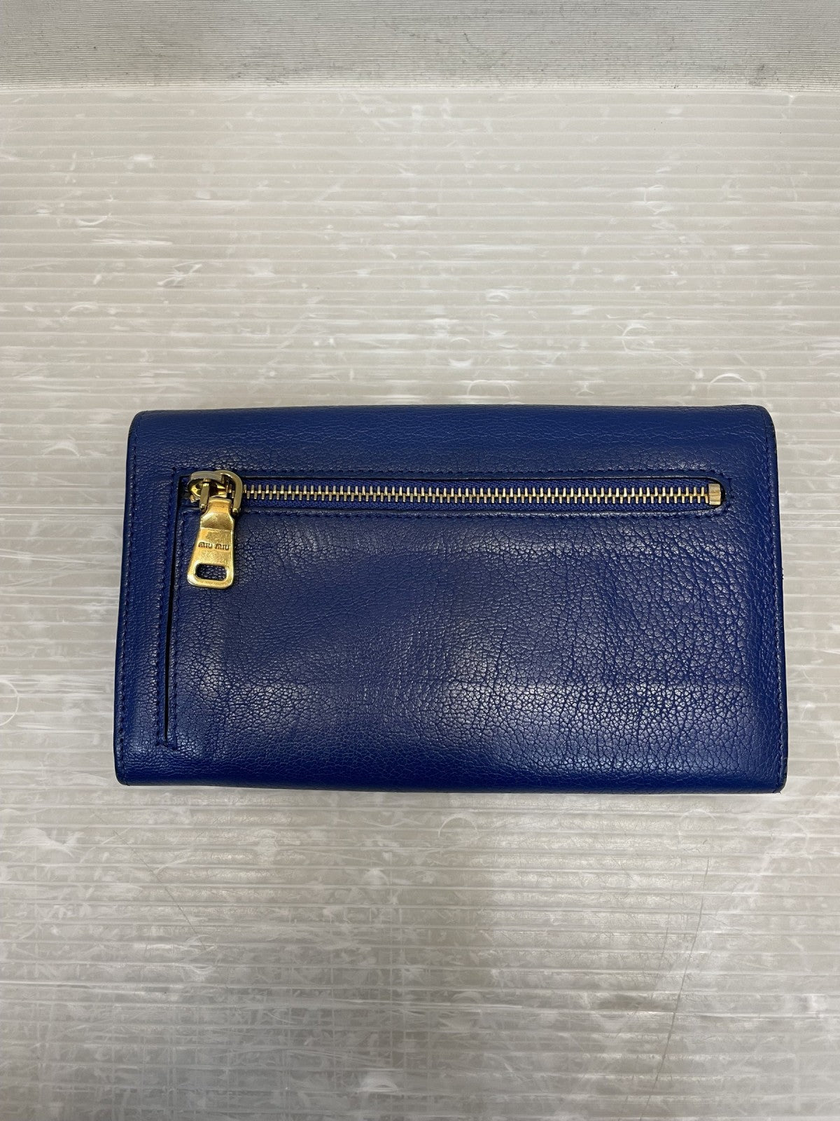 miumiu MADRAS ゴートスキン 封筒型 ウォレット 青