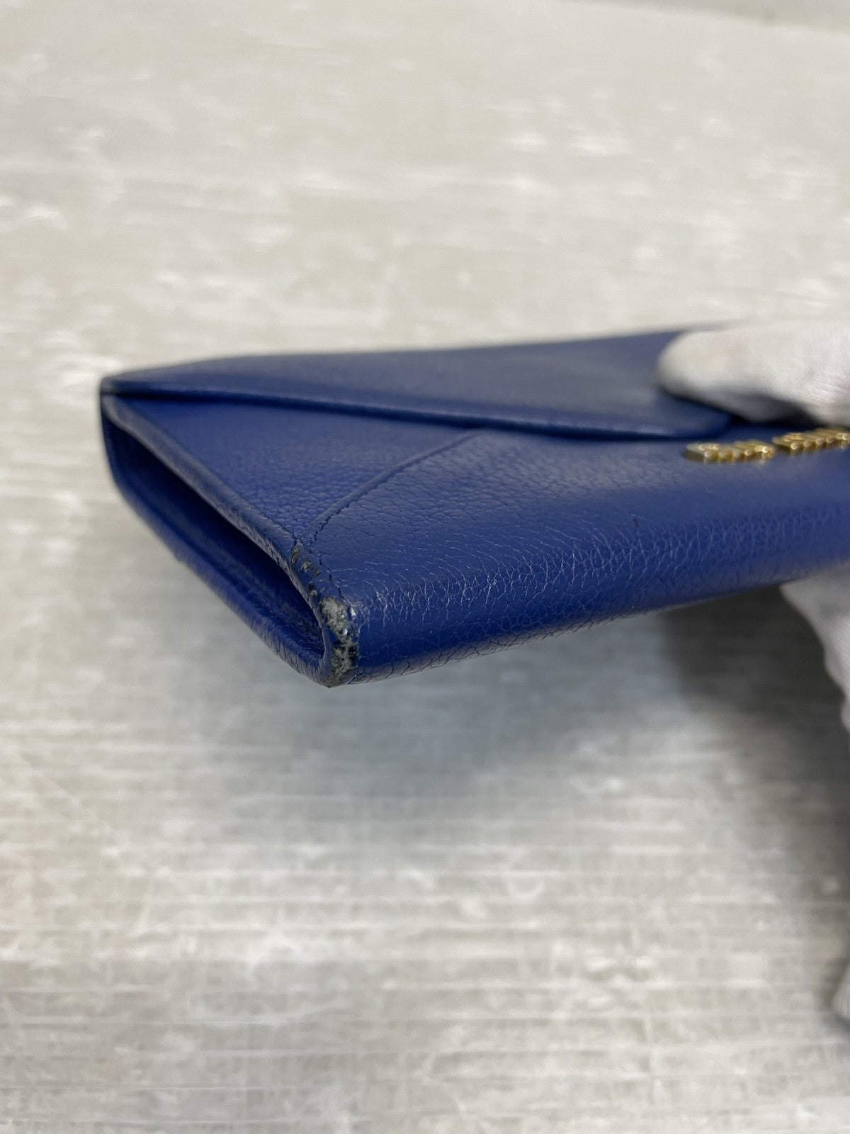 miumiu MADRAS ゴートスキン 封筒型 ウォレット 青