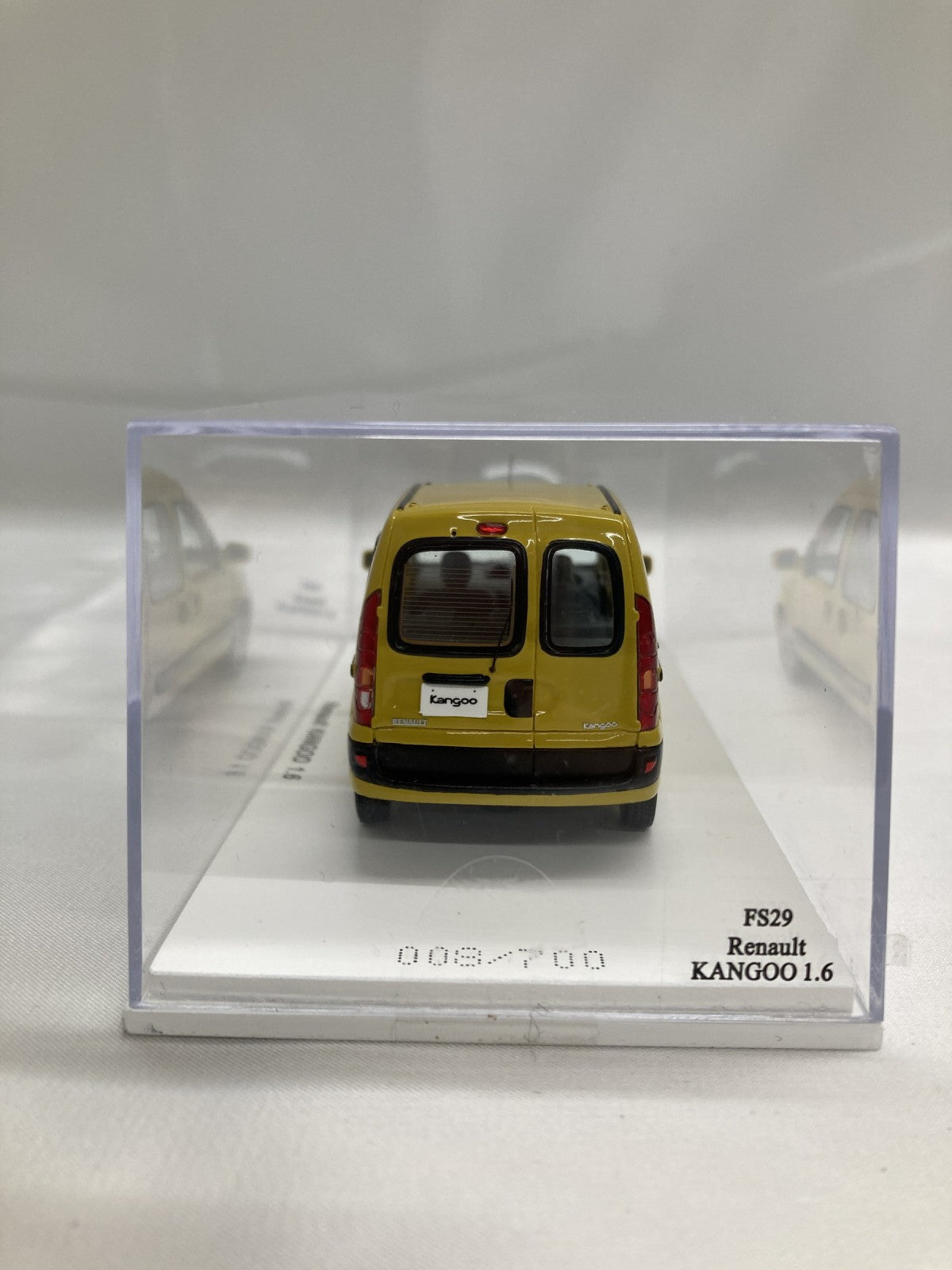 スパーク ルノー カングー イエロー スケールカー