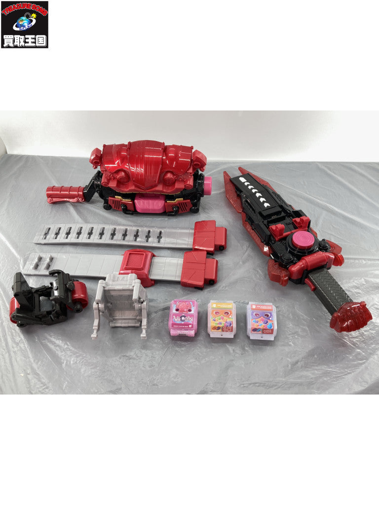 DX変身ベルトガヴ 仮面ライダーガヴ完全なりきりセット フィギュア/グッズ