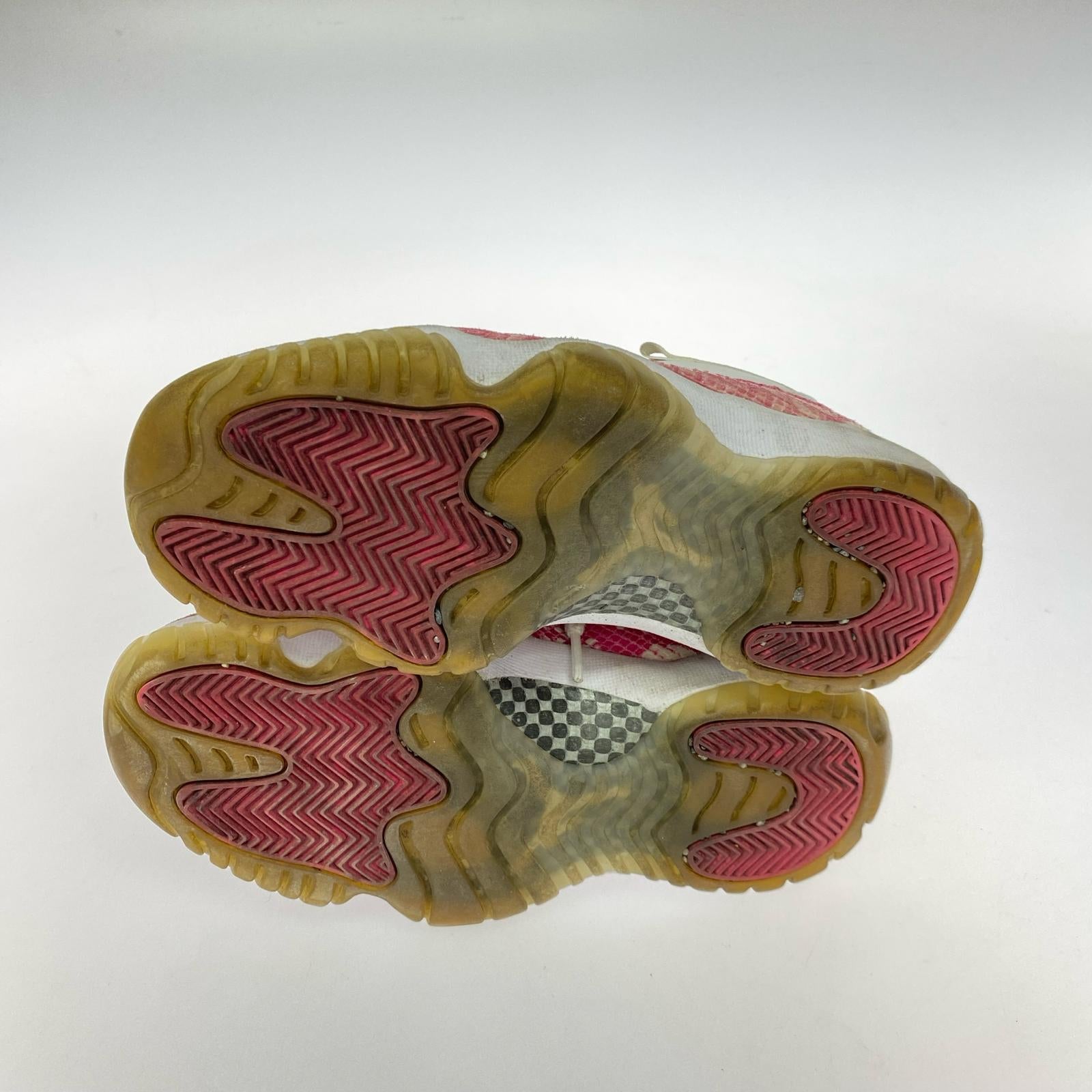 スニーカー WMNS AIR JORDAN 11 RETRO LOW (23.5cm) 23.5cm (US5 1/2 UK5 EU37)