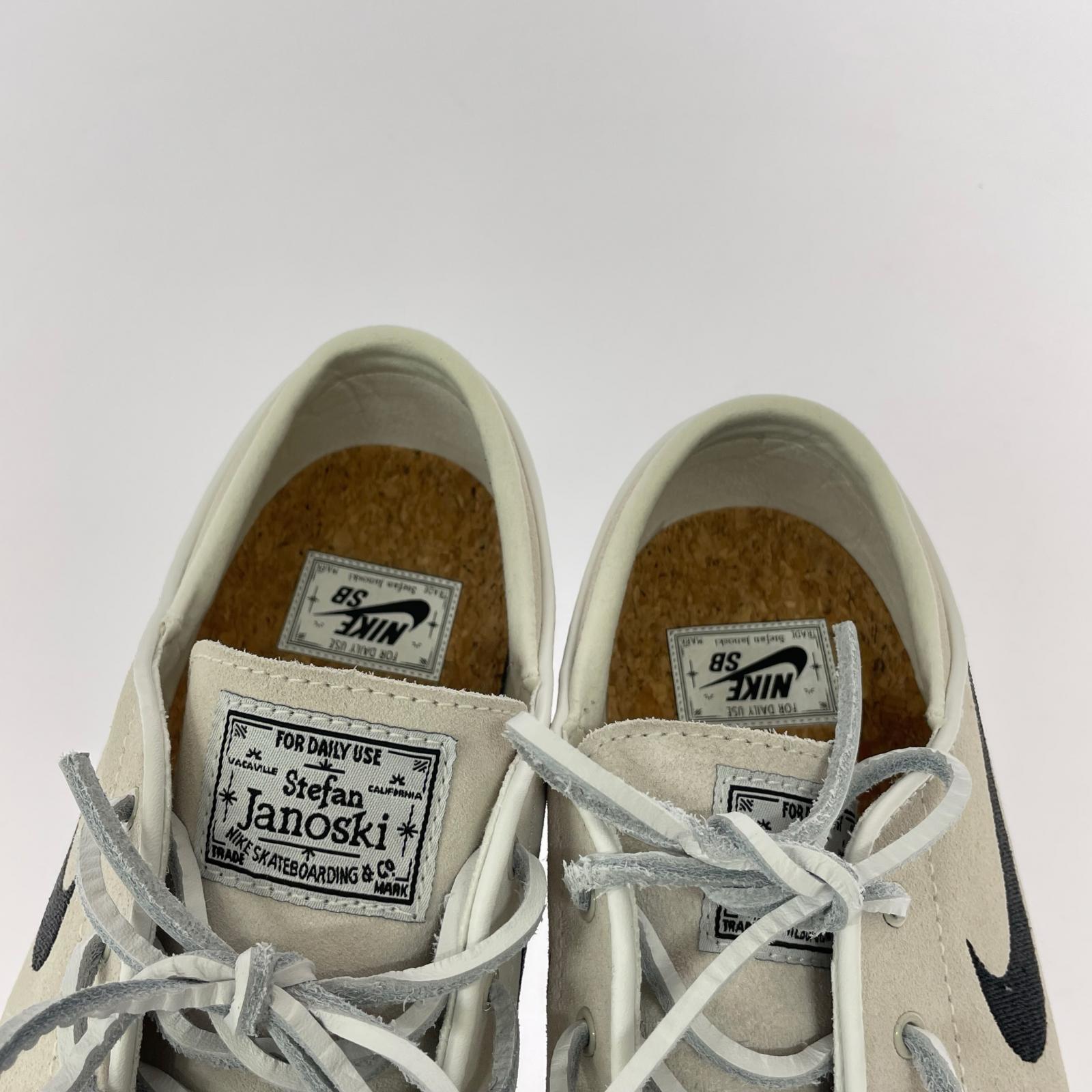 スニーカー ZOOM JANOSKI OG+ "SUMMIT WHITE" (27.0㎝) 27cm (US9 UK8 1/2 EU44) ベージュ