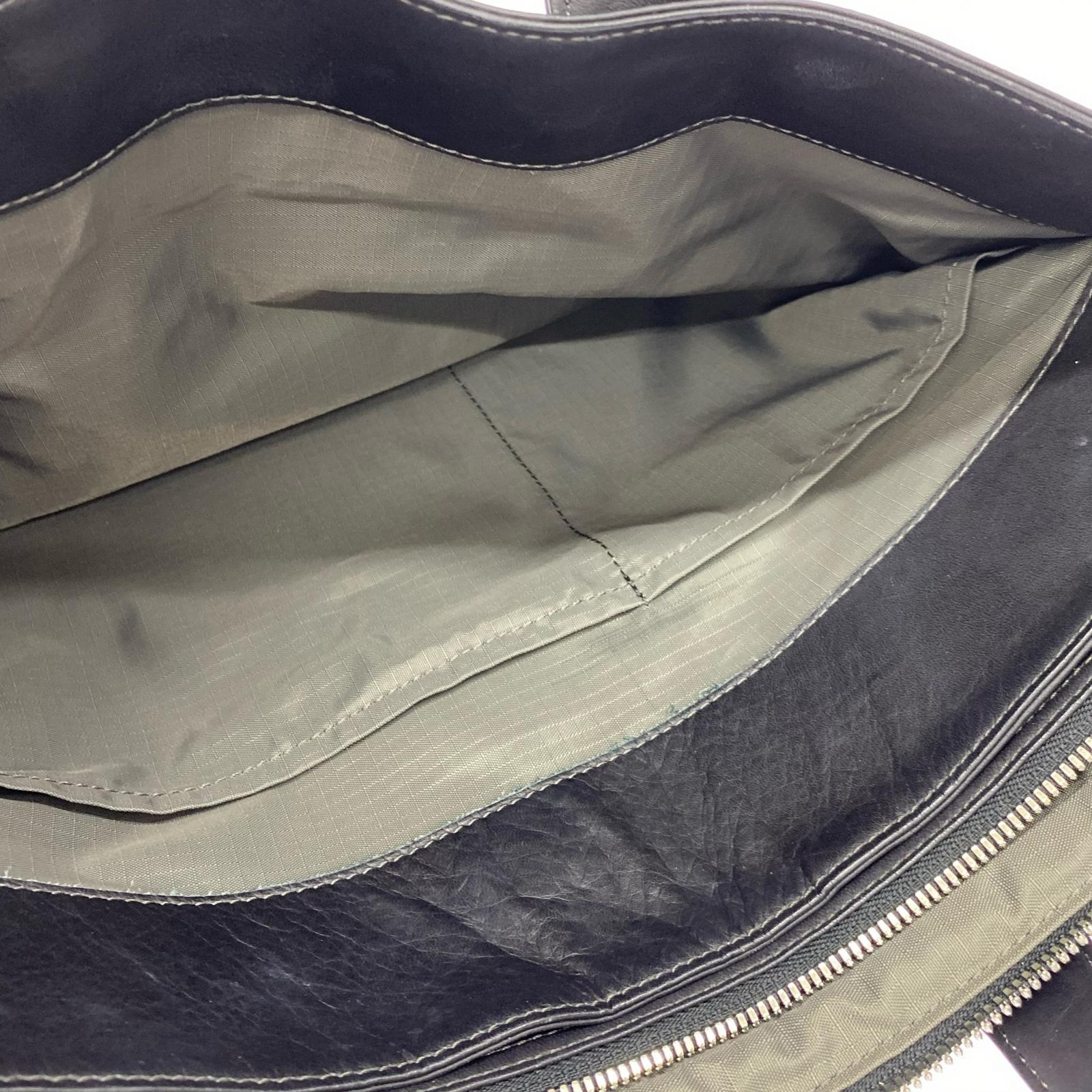 ボディバッグ Tausen 2way briefcase ブラック