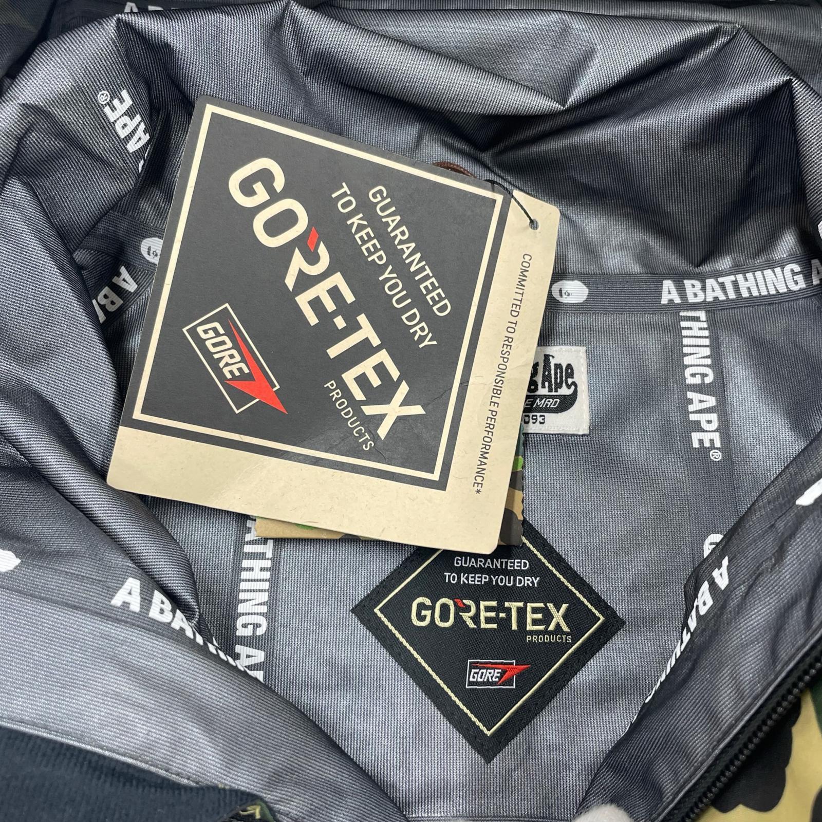 ジャケット GORE-TEX 1ST CAMO SNOWBOARD JACKET (M) M