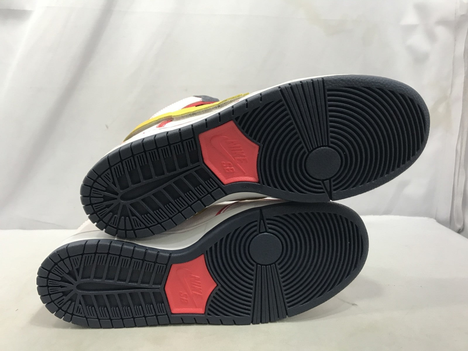 NIKE SB DUNK HIGHT PRO QS ガンダムユニコーン フィギュア/グッズ