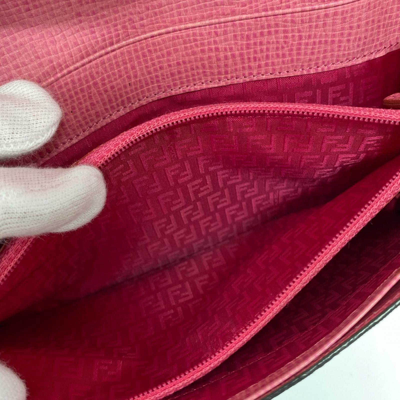 FENDI ズッカ 長財布