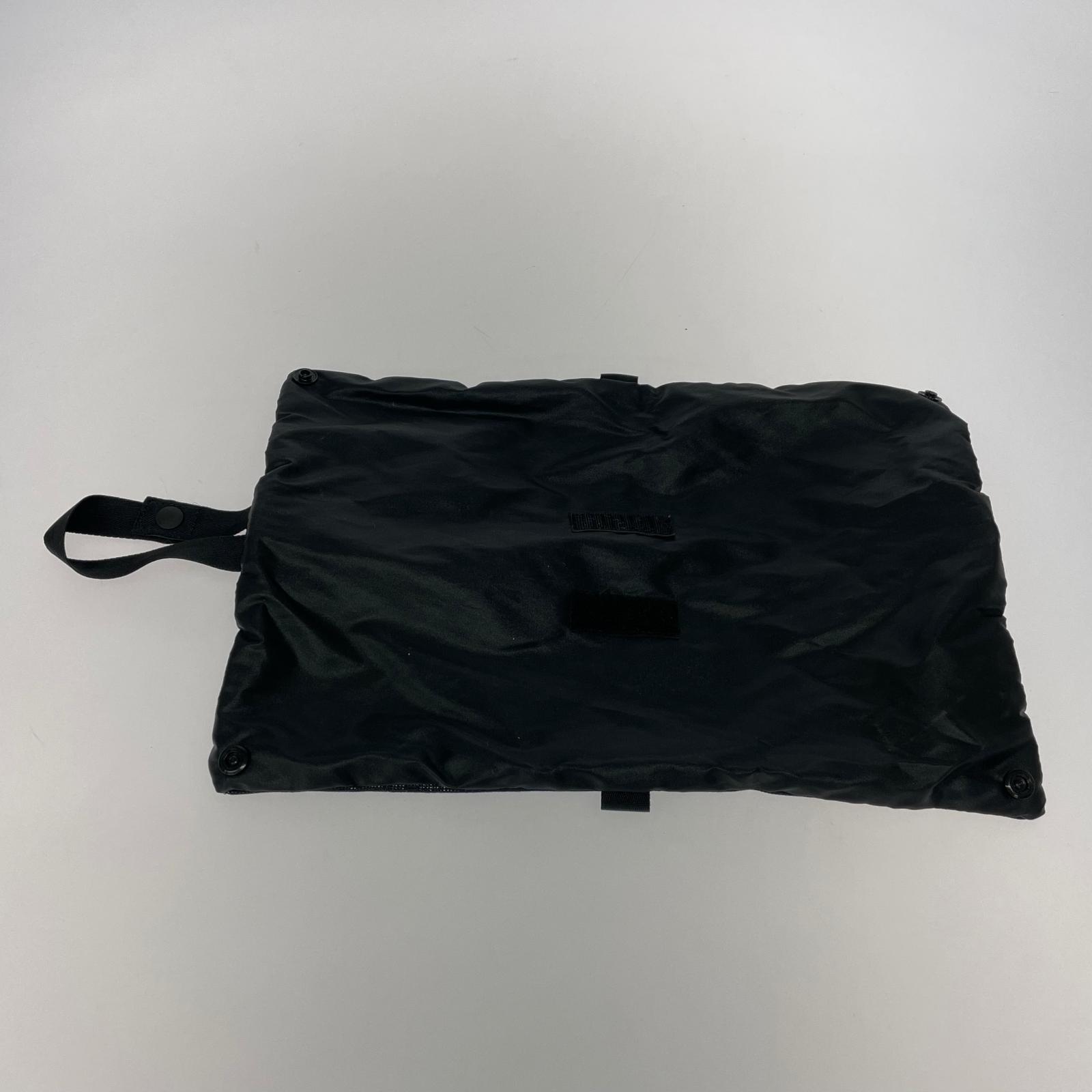 その他バッグ SNACK PACK POUCH BLACK ブラック