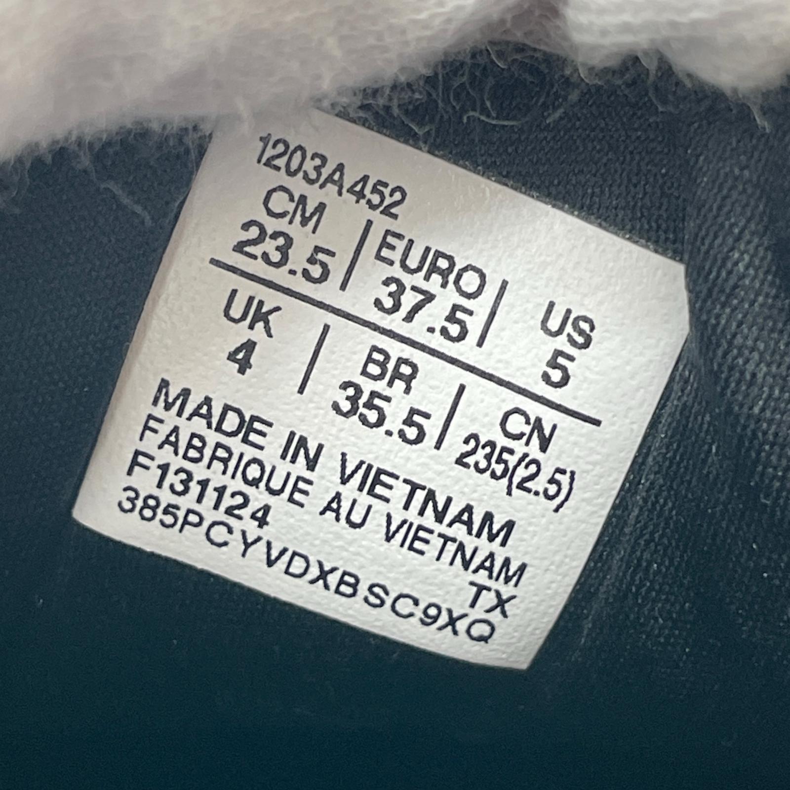 スニーカー 23.5cm 23.5cm (US5 1/2 UK5 EU37) ブラック
