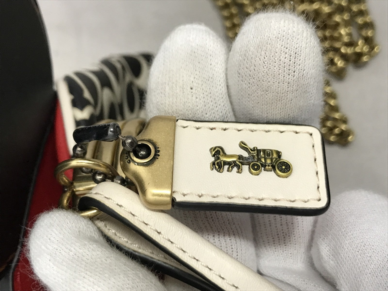 ミッキー キースヘリング キスロック 赤 4716