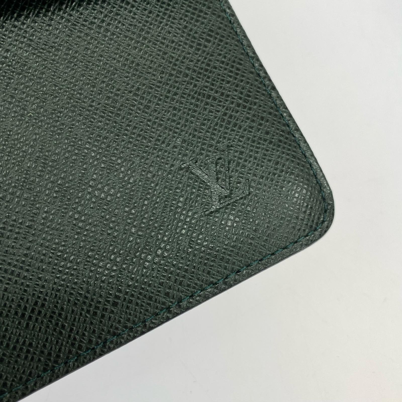 LV タイガ クラッチバッグ