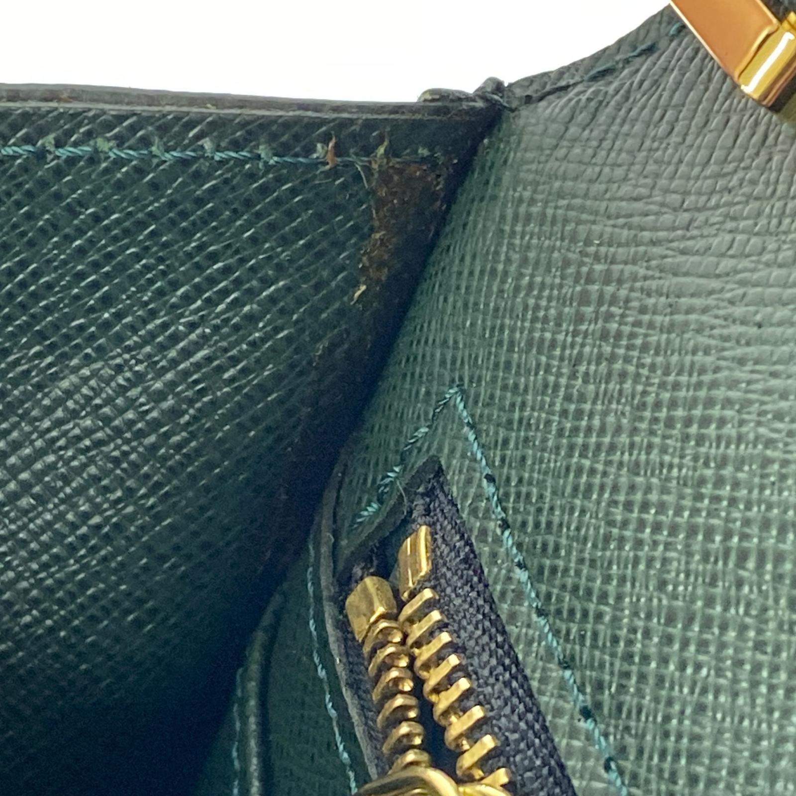 LV タイガ クラッチバッグ