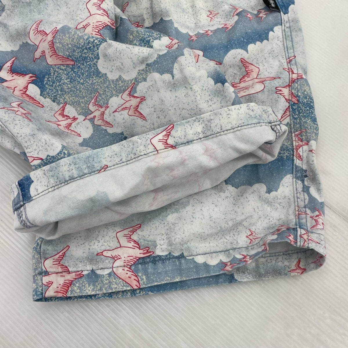 ショートパンツ CLOUD AND BIRDS BOXER (M) M