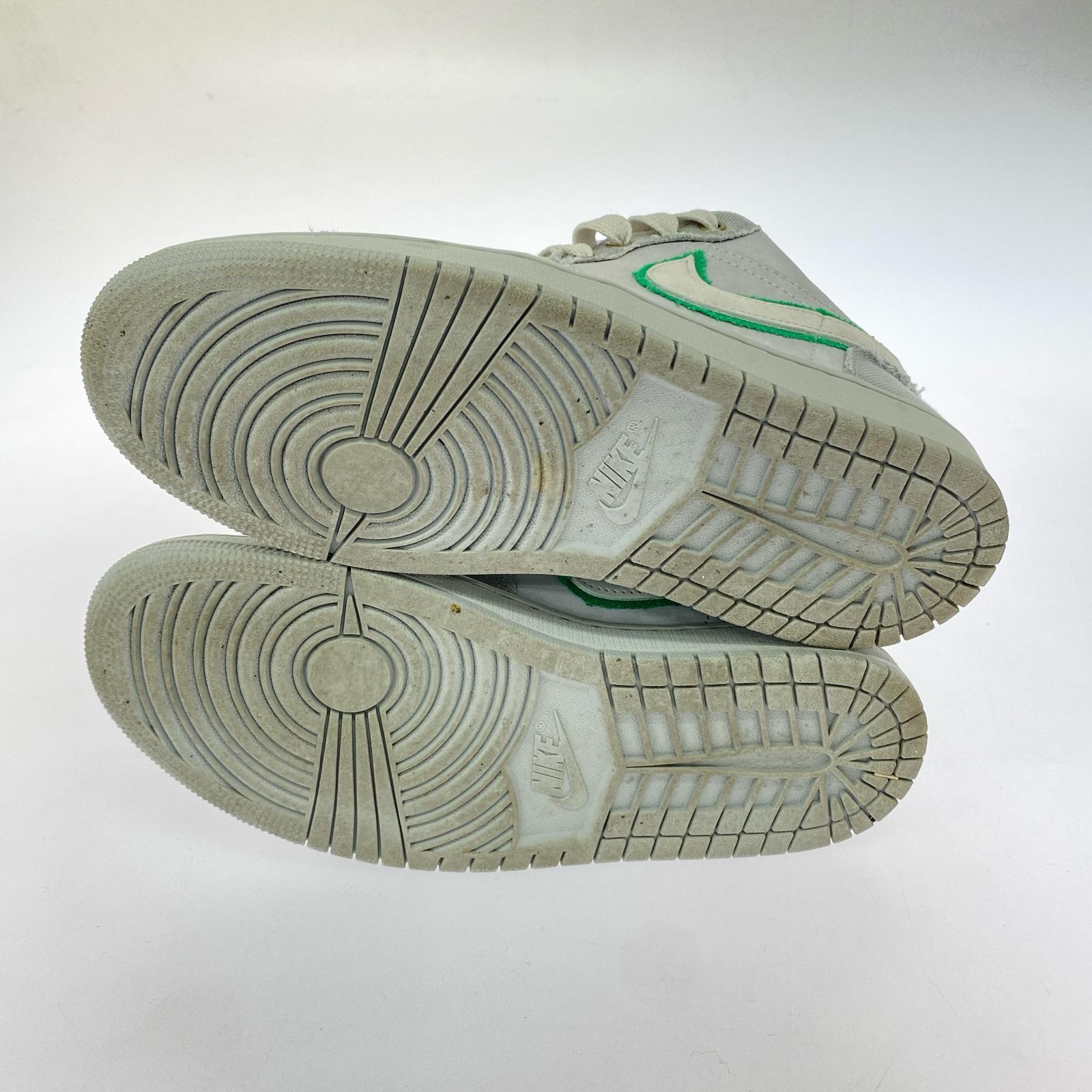 スニーカー WMNS AIR JORDAN 1 LOW SE(25.5) 25.5cm (US7 1/2 UK7 EU41) グレー