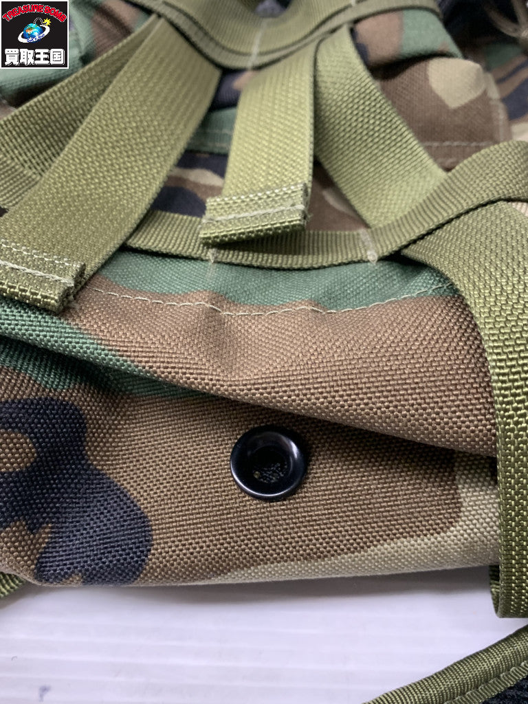 MAGFORCE ミニショルダーバッグ ウッドランドカモ ガン