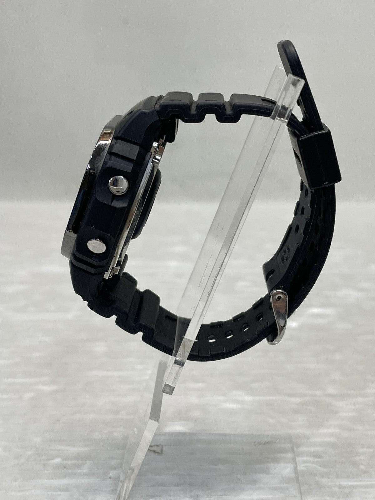 腕時計 CASIO G-SHOCK DW-H5600 G-SQUAD メタルベゼル 腕時計