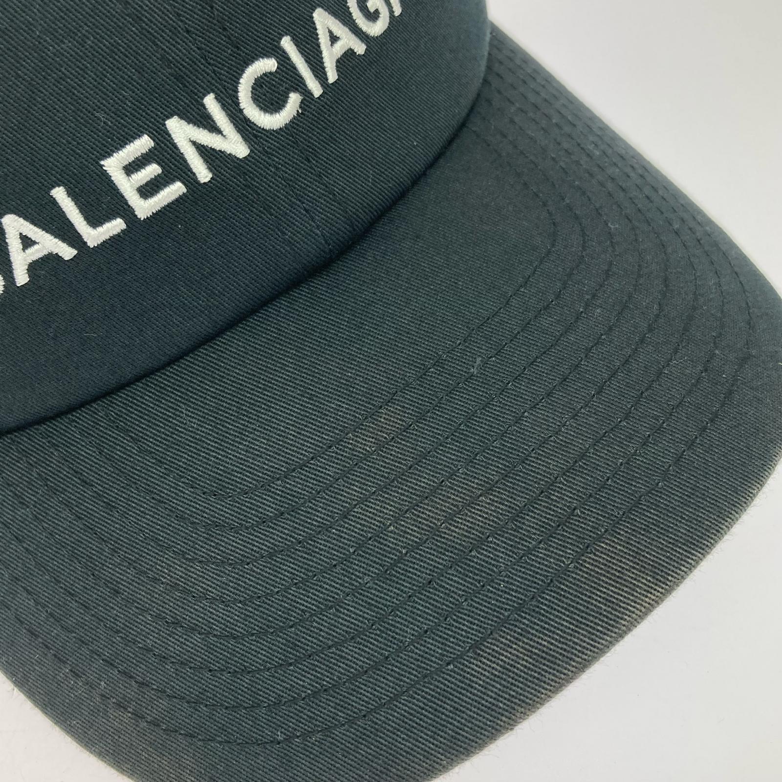 BARENCIAGA ロゴキャップ 黒