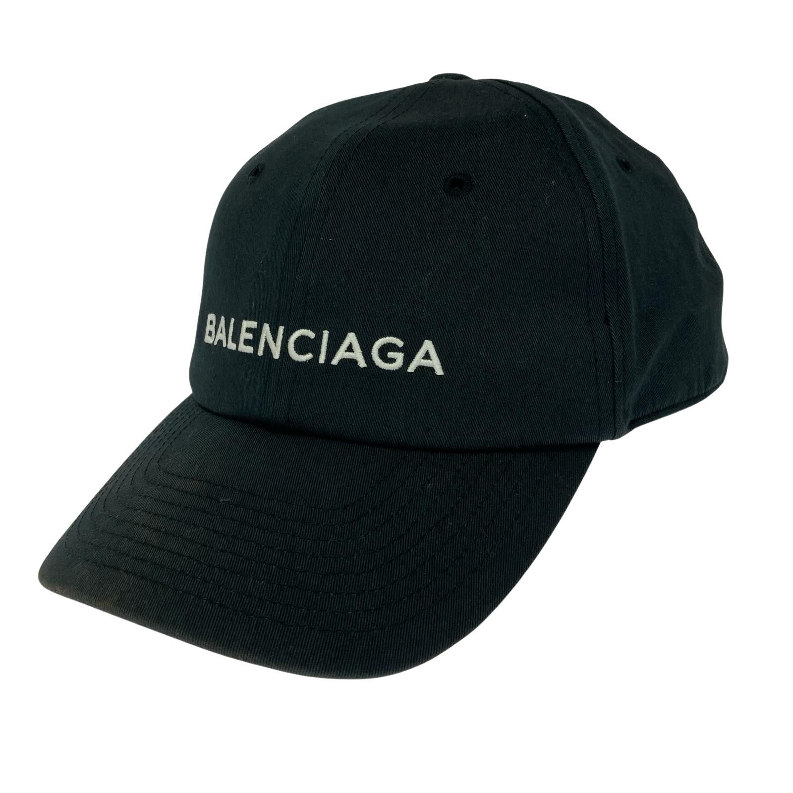 BARENCIAGA ロゴキャップ 黒