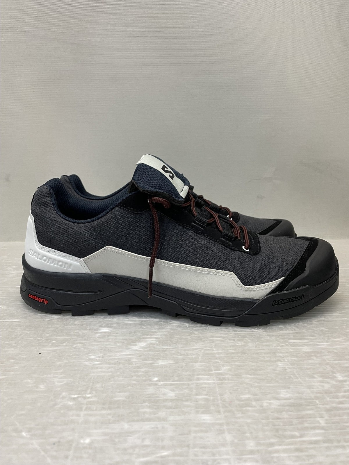 スニーカー 474200