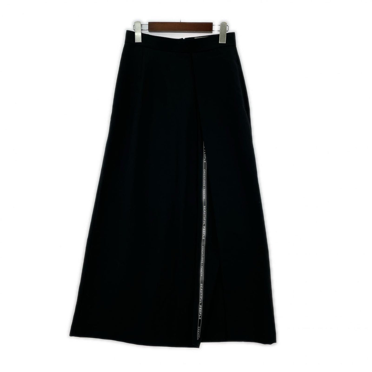 ロングスカート ロゴスリット入 黒 36