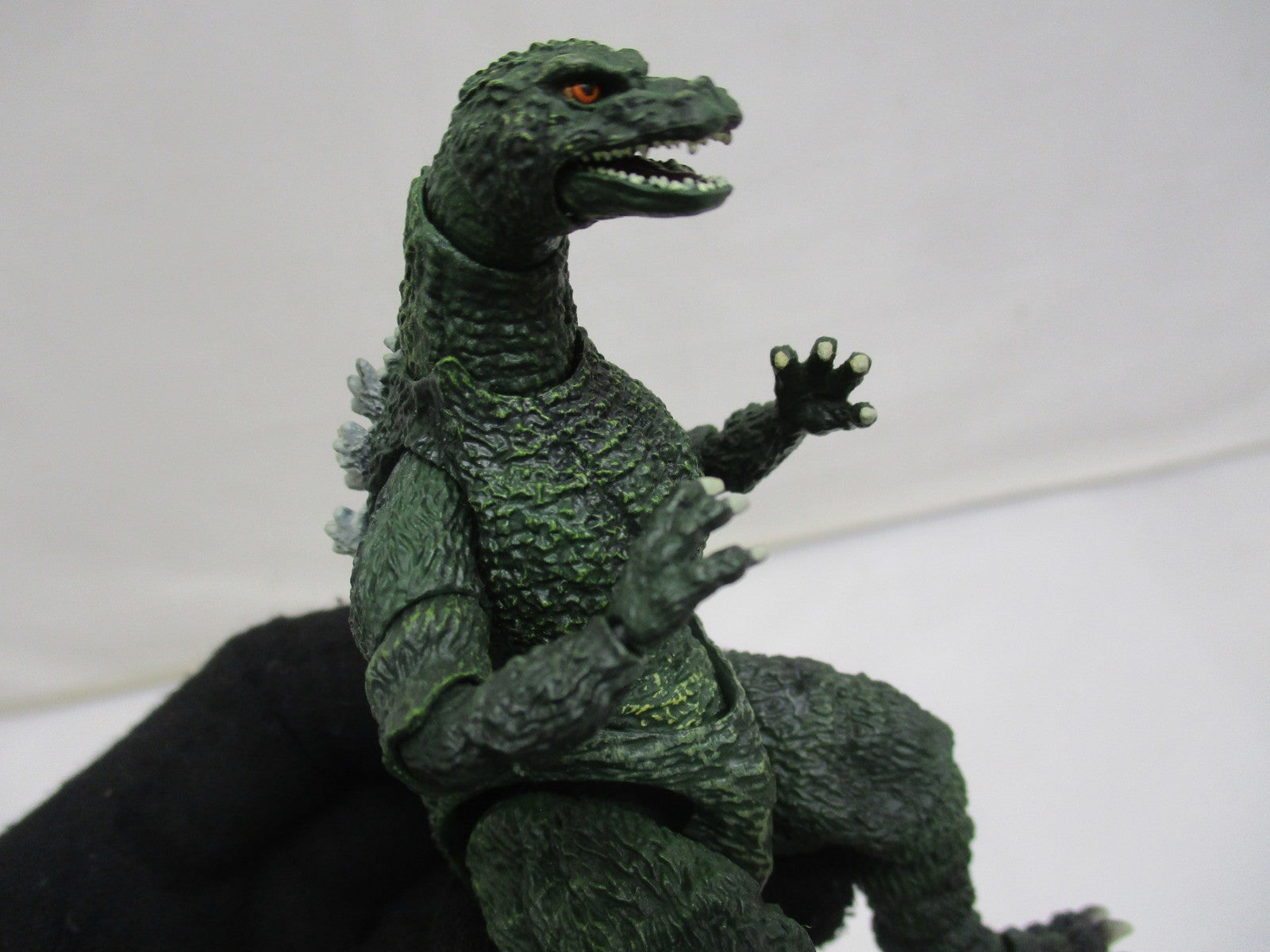 S.H.MonsterArts ゴジラジュニア フィギュア/グッズ