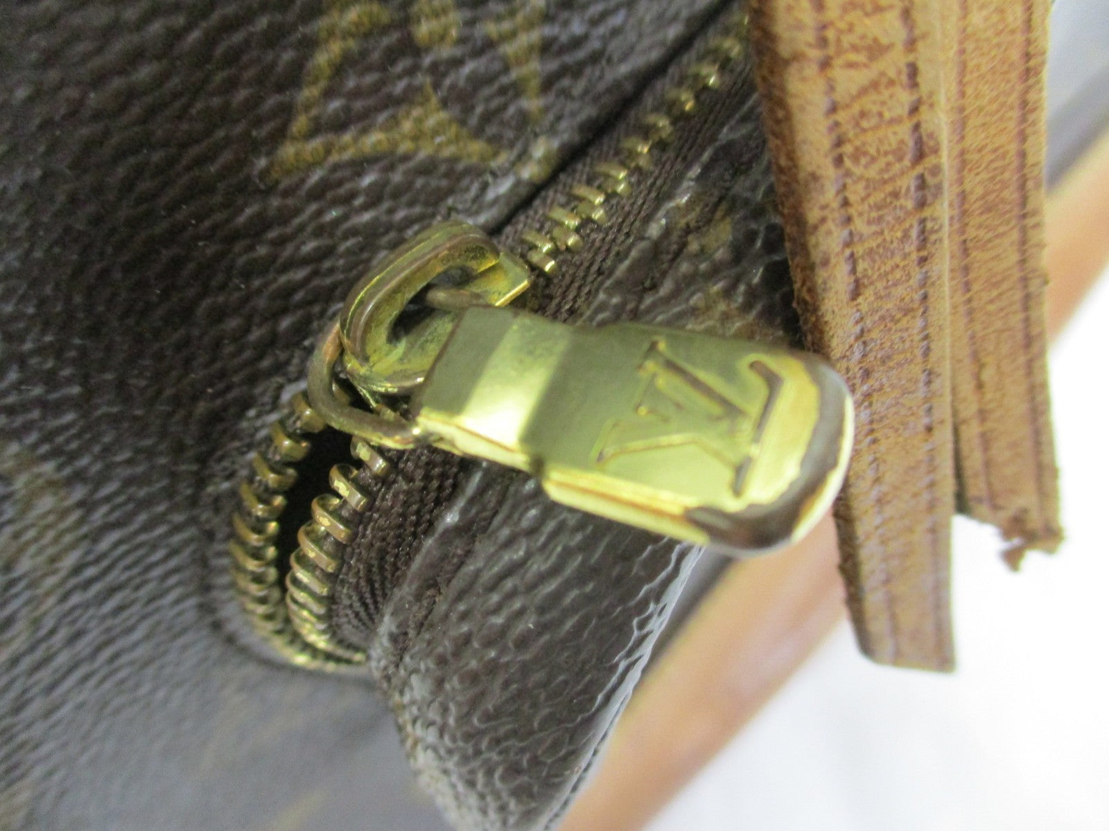 LV モノグラム モンスリ MM