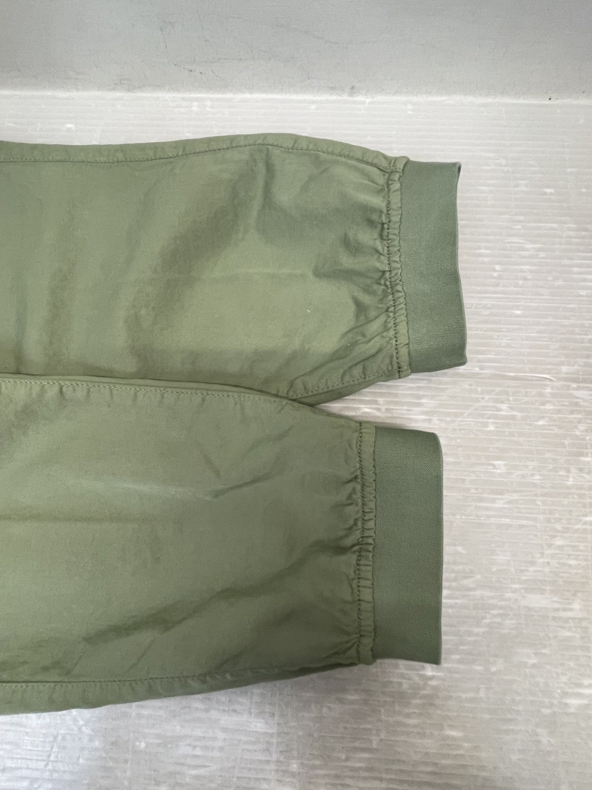 パンツ STONE ISLAND ガーメントダイテーパードカーゴパンツ